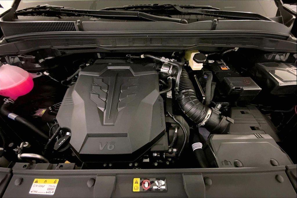 new 2026 Kia Carnival car, priced at $39,770