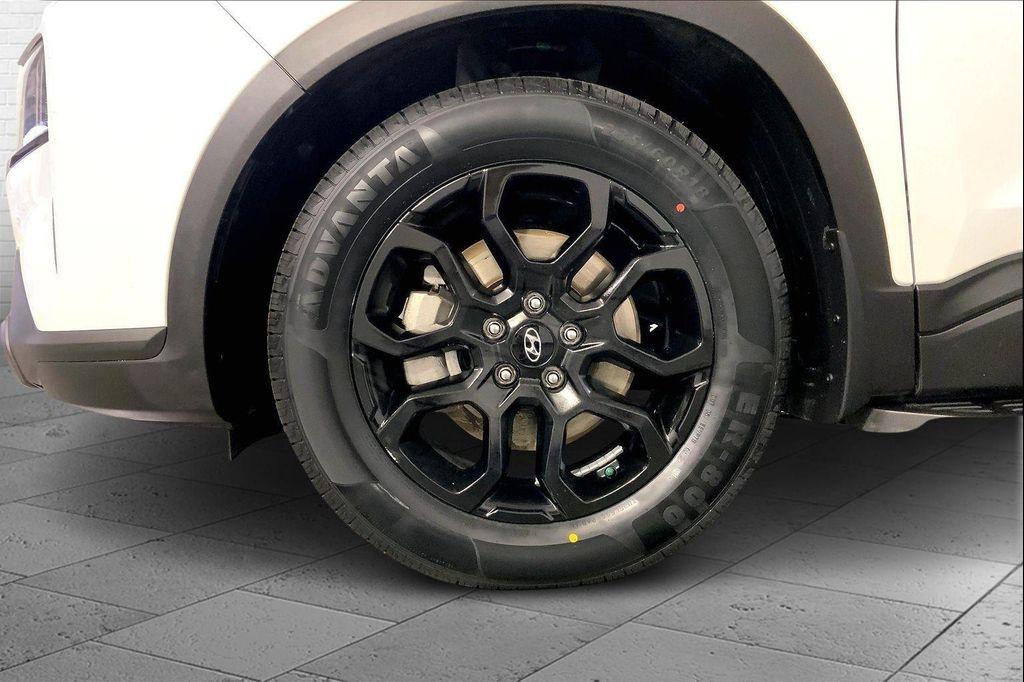used 2022 Hyundai Santa Fe car, priced at $18,900