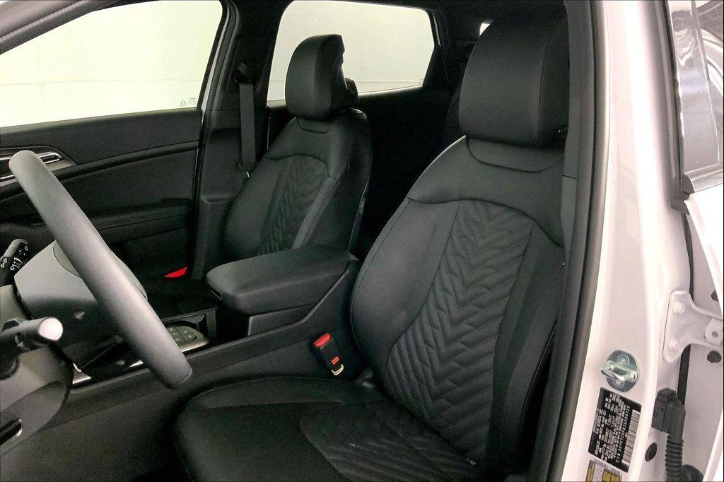 new 2026 Kia Sportage car, priced at $41,830