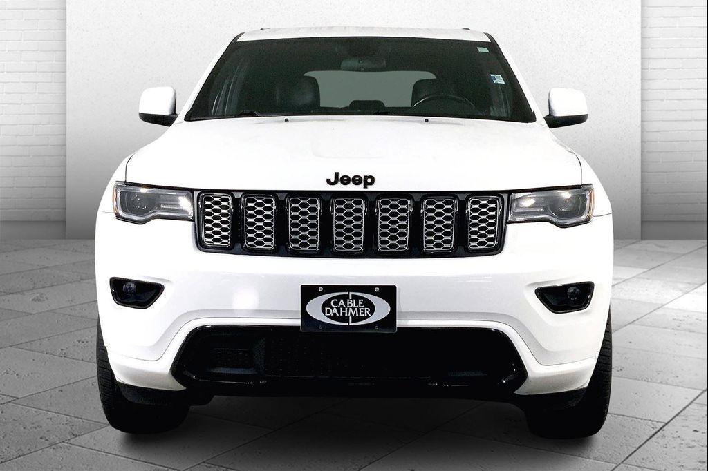 used 2021 Jeep Grand Cherokee car, priced at $16,499