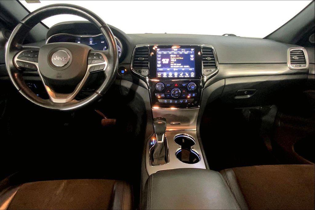 used 2021 Jeep Grand Cherokee car, priced at $16,499