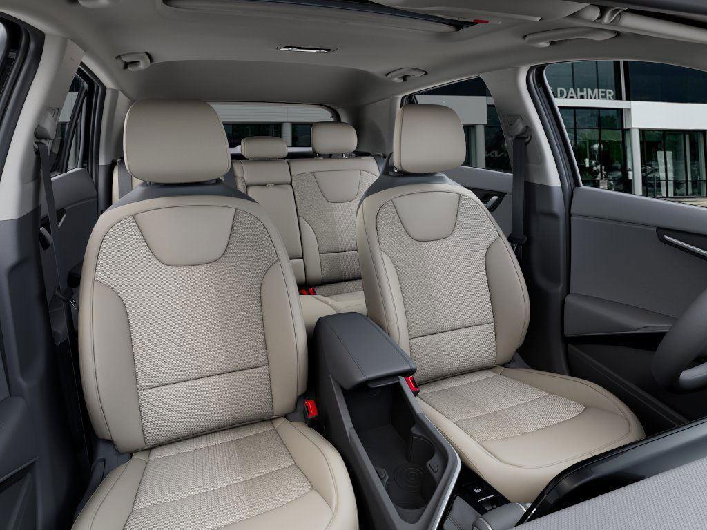 new 2025 Kia Niro car, priced at $28,477