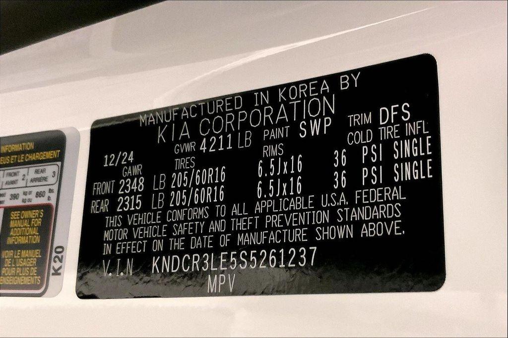 new 2025 Kia Niro car, priced at $27,648