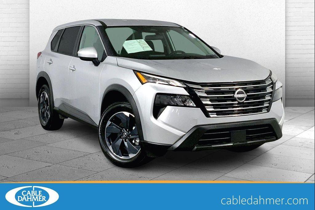 used 2025 Nissan Rogue car, priced at $22,400
