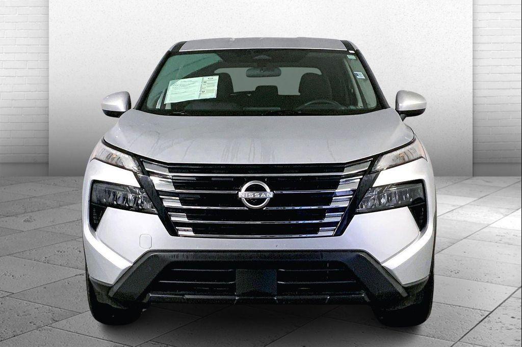 used 2025 Nissan Rogue car, priced at $22,400