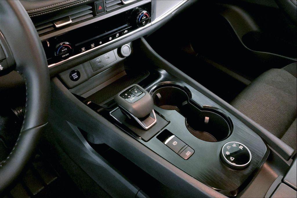 used 2025 Nissan Rogue car, priced at $22,400