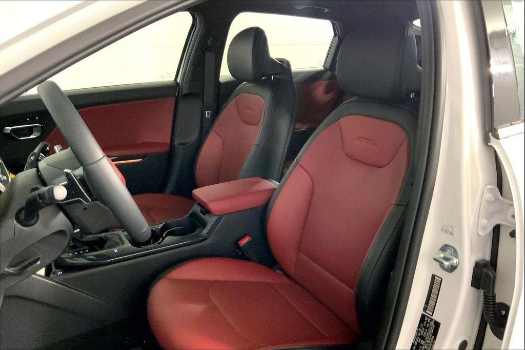 new 2025 Kia K4 car, priced at $32,860