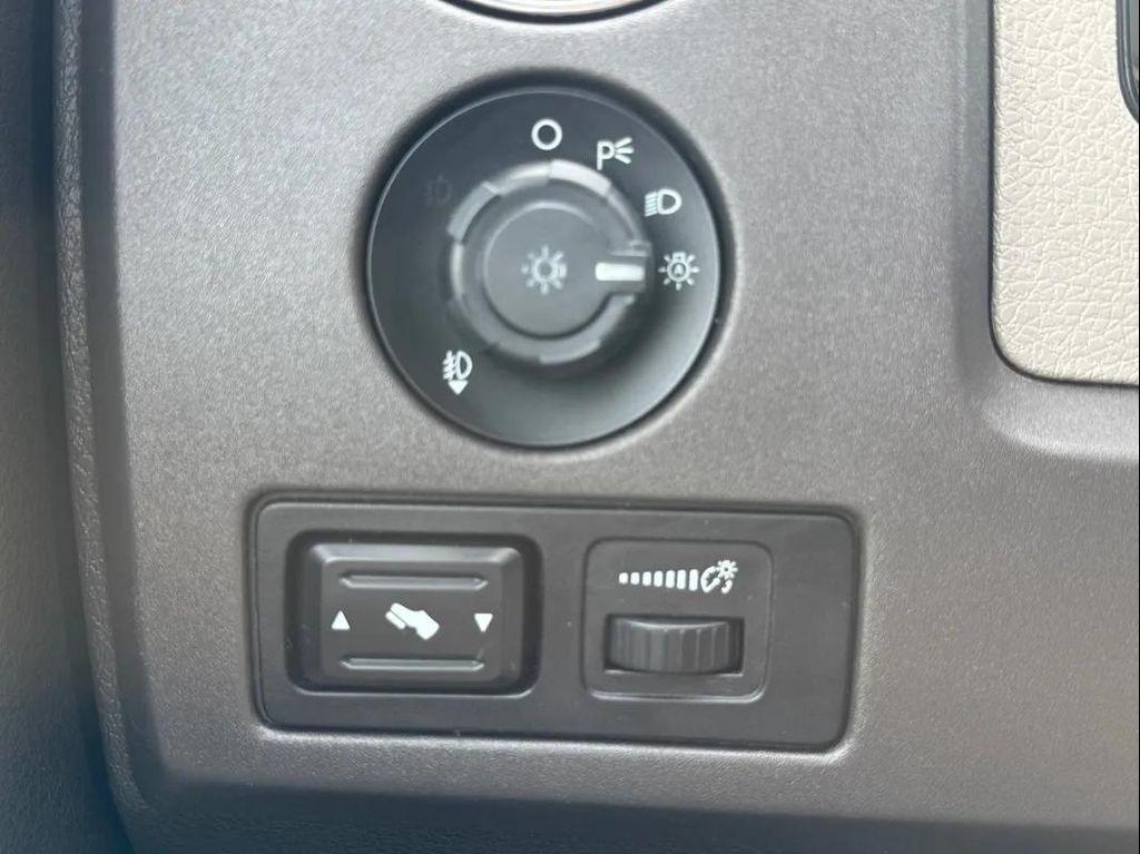 used 2009 Ford F-150 car, priced at $13,400