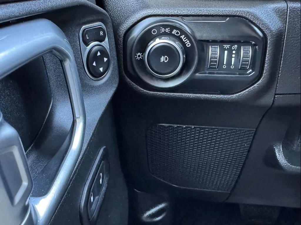 used 2020 Jeep Wrangler Unlimited car, priced at $26,400