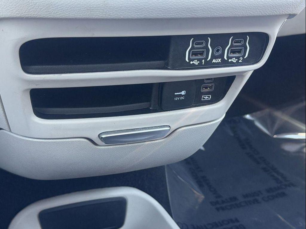 used 2022 Chrysler Pacifica car, priced at $21,300