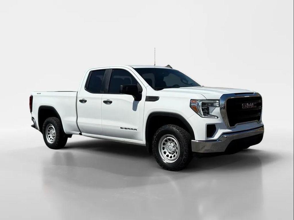 used 2022 GMC Sierra 1500 car, priced at $24,995