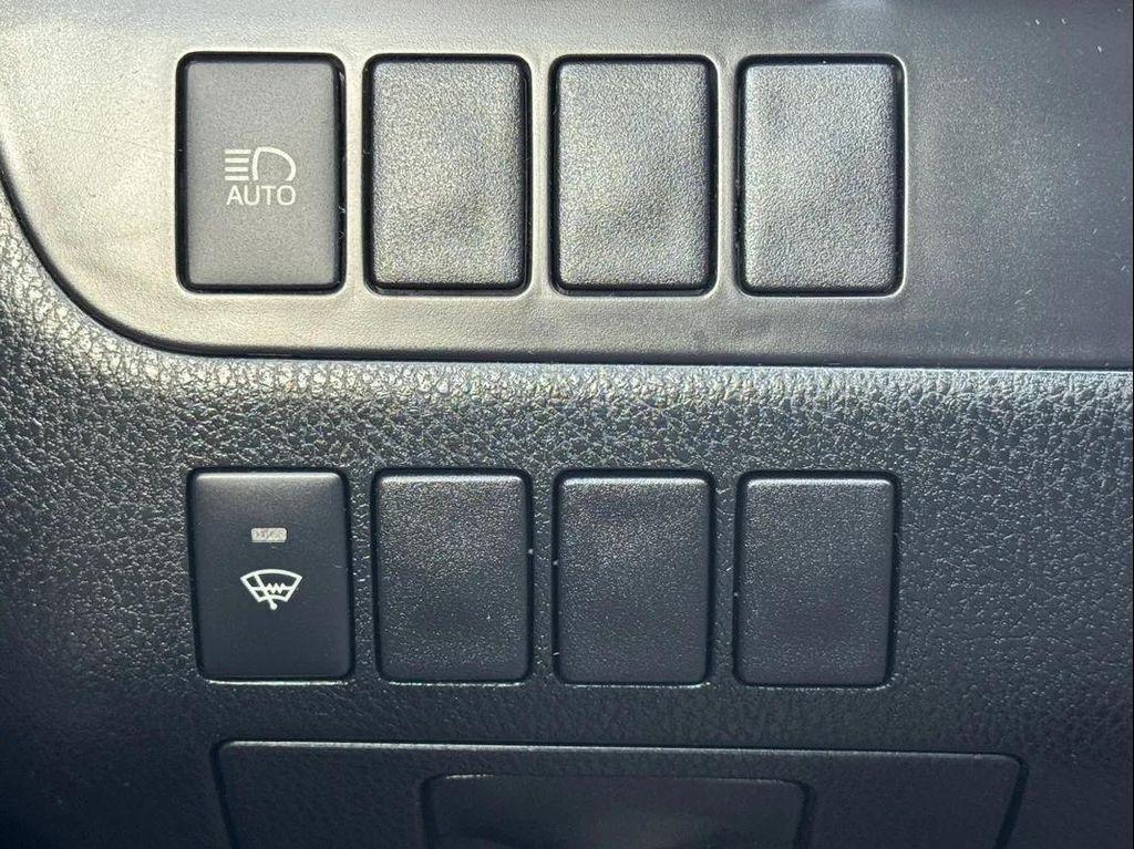 used 2019 Toyota Highlander car, priced at $20,995