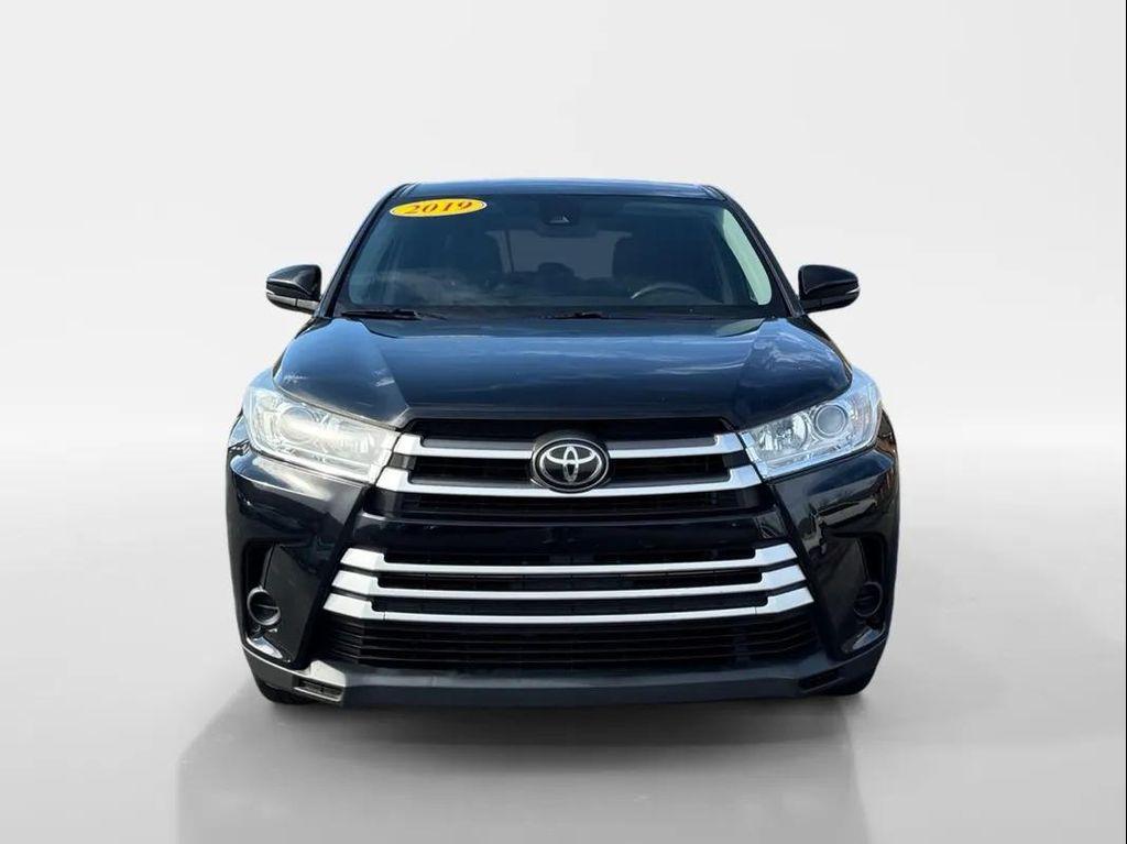 used 2019 Toyota Highlander car, priced at $20,995