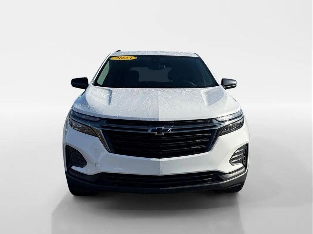used 2023 Chevrolet Equinox car, priced at $18,000