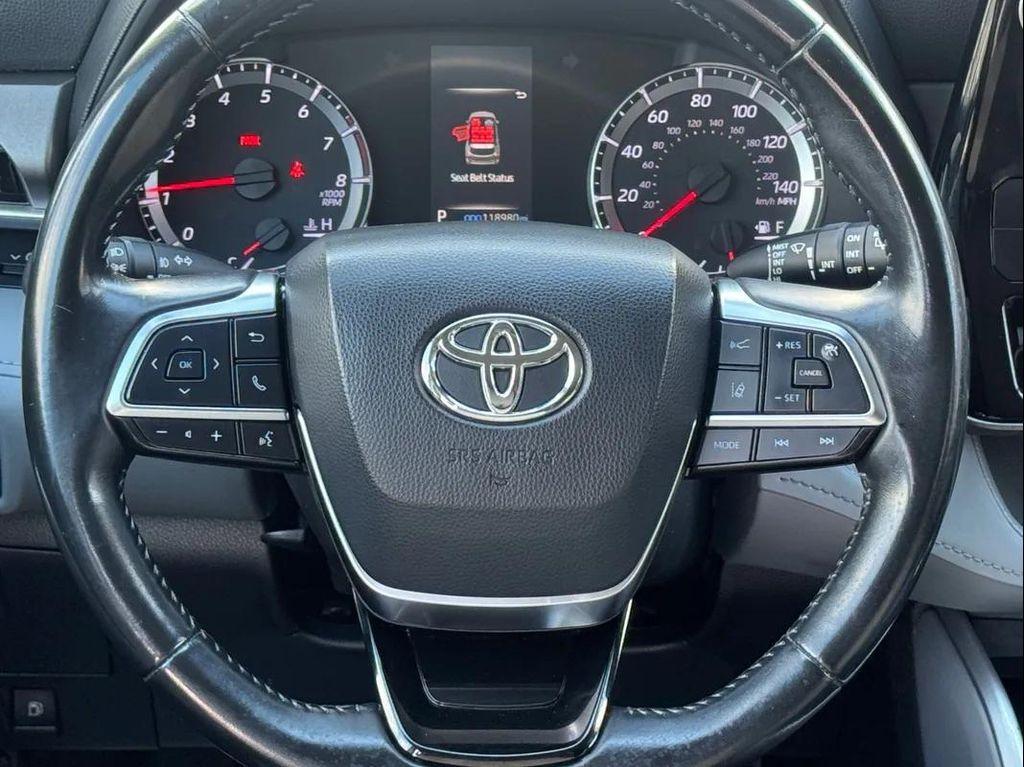 used 2021 Toyota Highlander car, priced at $22,800