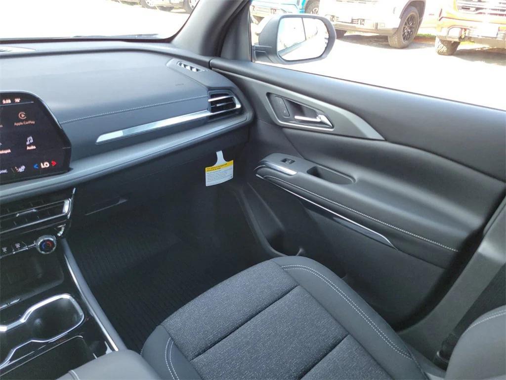 new 2026 Chevrolet Traverse car, priced at $42,995