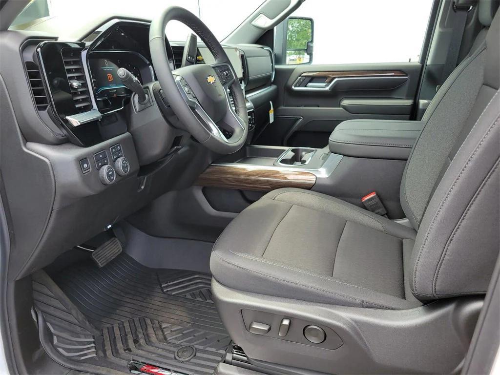 new 2025 Chevrolet Silverado 2500 car, priced at $73,850