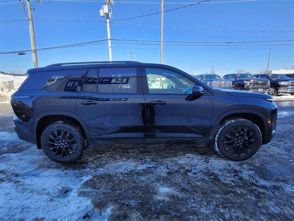 new 2026 Chevrolet Traverse car, priced at $49,125