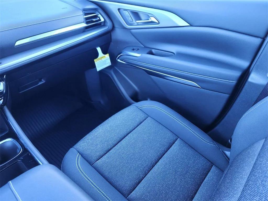 new 2026 Chevrolet Traverse car, priced at $49,125