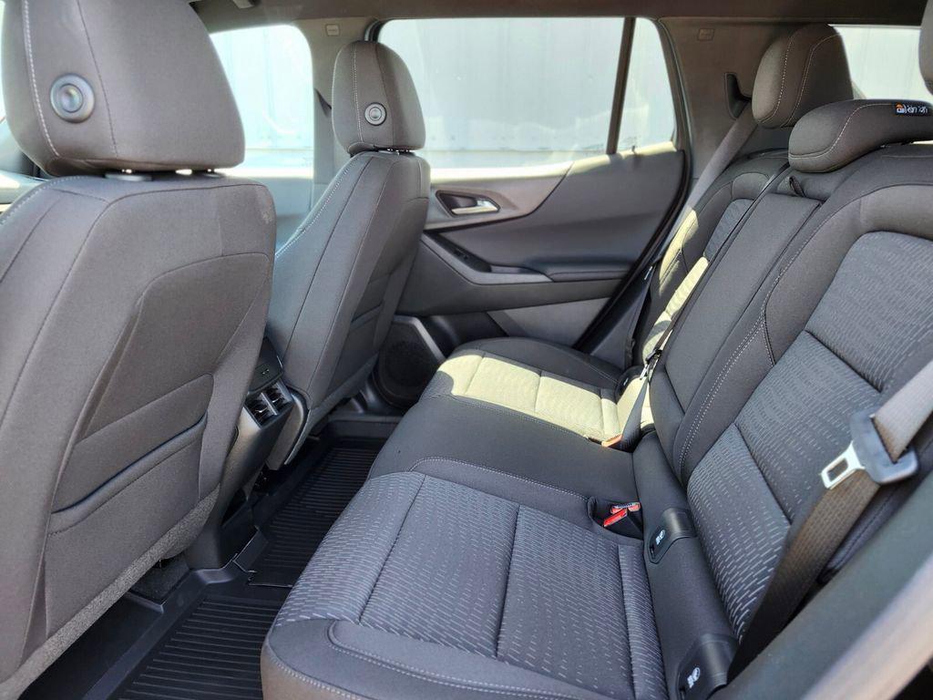 new 2026 Chevrolet Equinox car, priced at $31,649