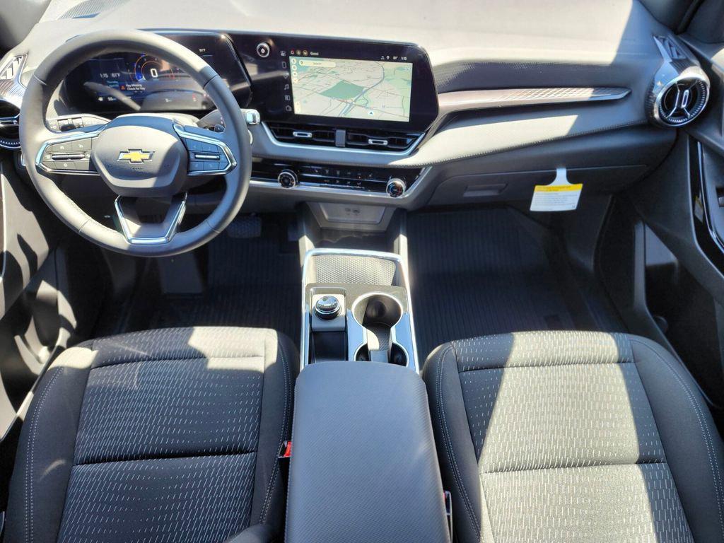 new 2026 Chevrolet Equinox car, priced at $31,649