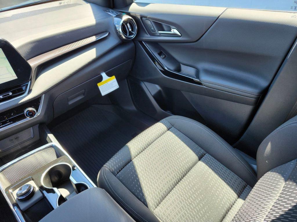 new 2026 Chevrolet Equinox car, priced at $31,649