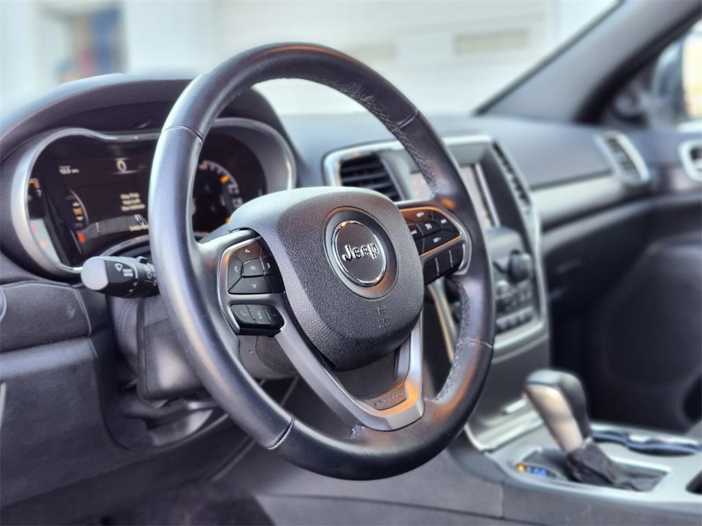 used 2018 Jeep Grand Cherokee car, priced at $17,388
