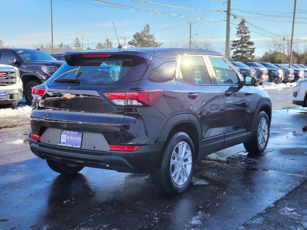used 2025 Chevrolet TrailBlazer car, priced at $21,588