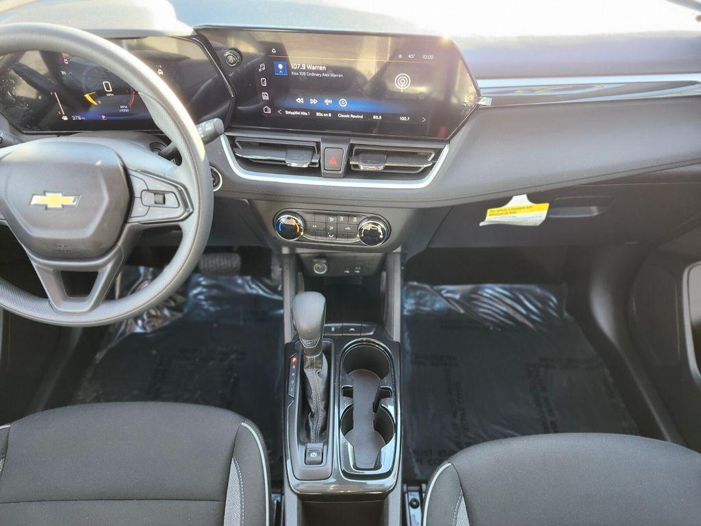 used 2025 Chevrolet TrailBlazer car, priced at $21,588