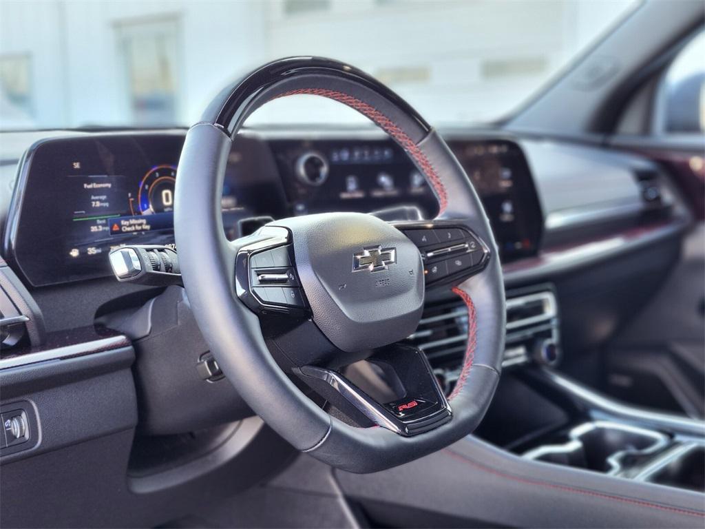 used 2024 Chevrolet Traverse car, priced at $47,588