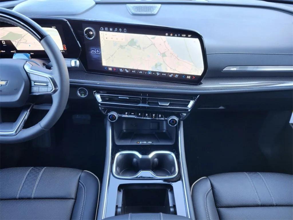 new 2026 Chevrolet Traverse car, priced at $61,060