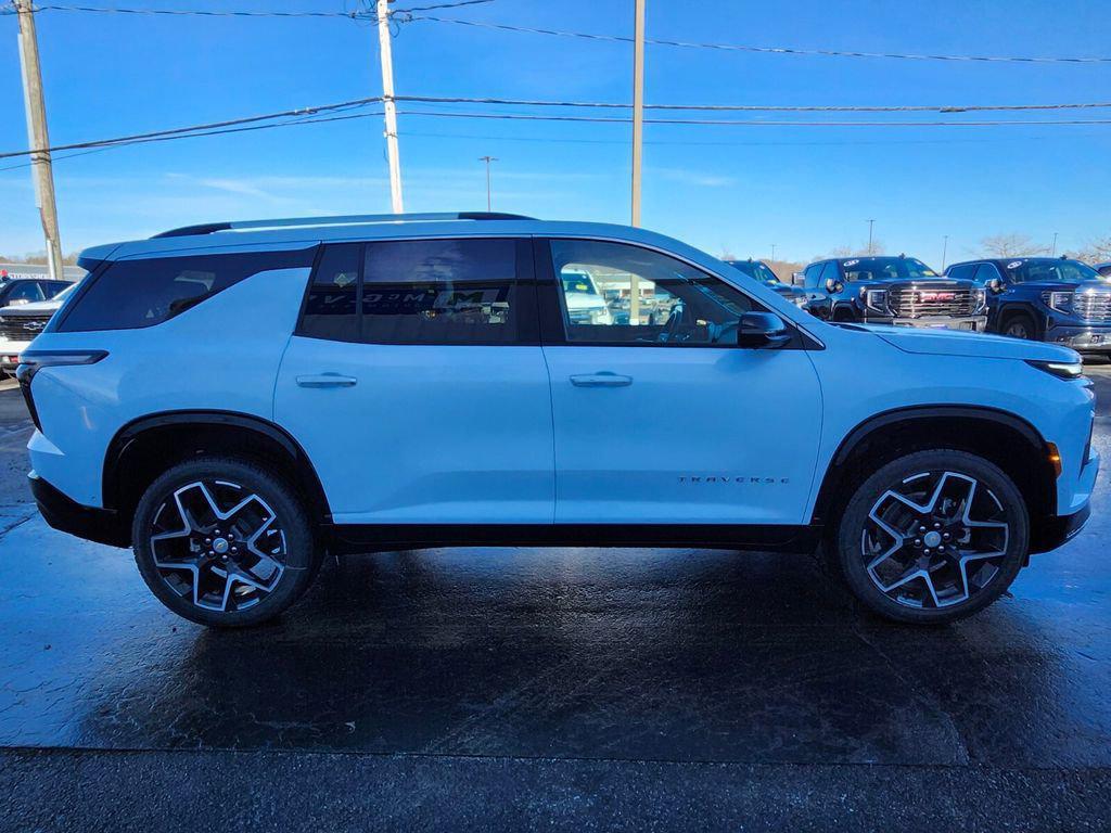 new 2026 Chevrolet Traverse car, priced at $55,230