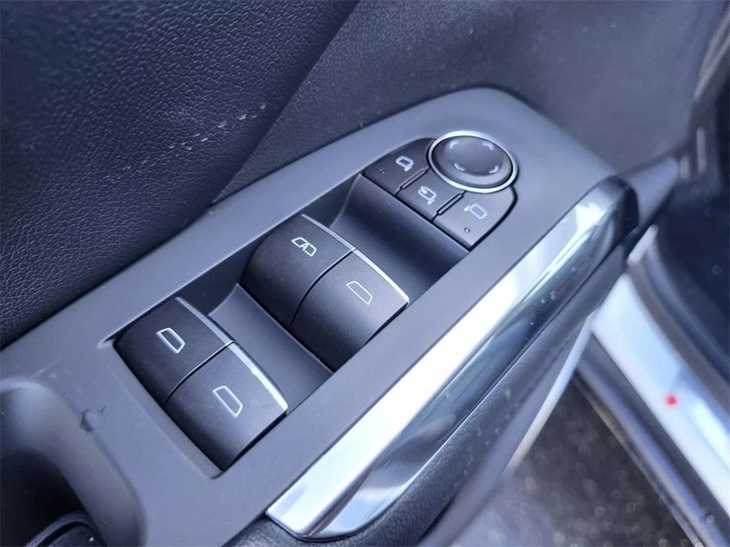 new 2026 Chevrolet Traverse car, priced at $61,060