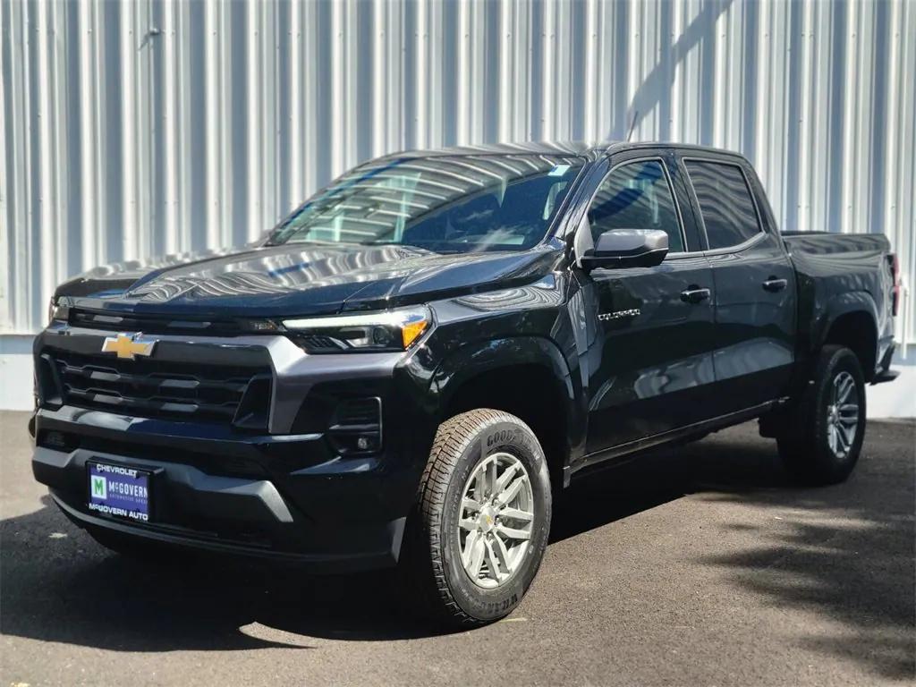 new 2026 Chevrolet Colorado car, priced at $41,670