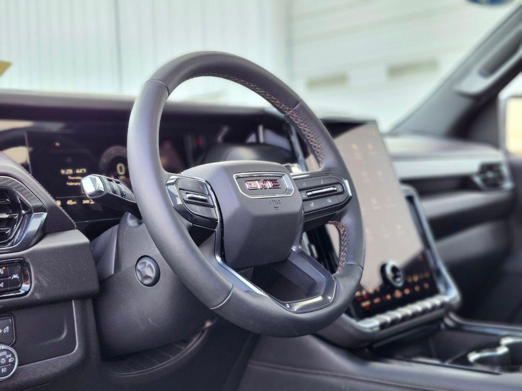 used 2025 GMC Yukon XL car, priced at $79,388
