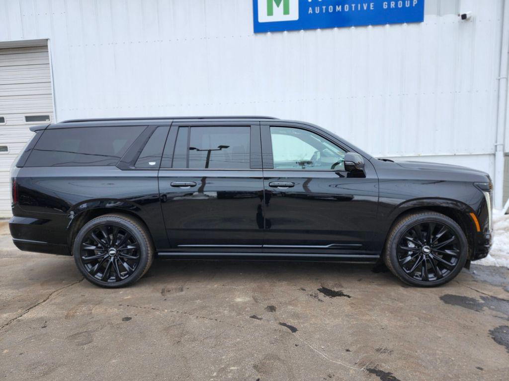 used 2025 Cadillac Escalade ESV car, priced at $124,888