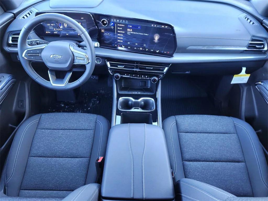 new 2026 Chevrolet Traverse car, priced at $49,125