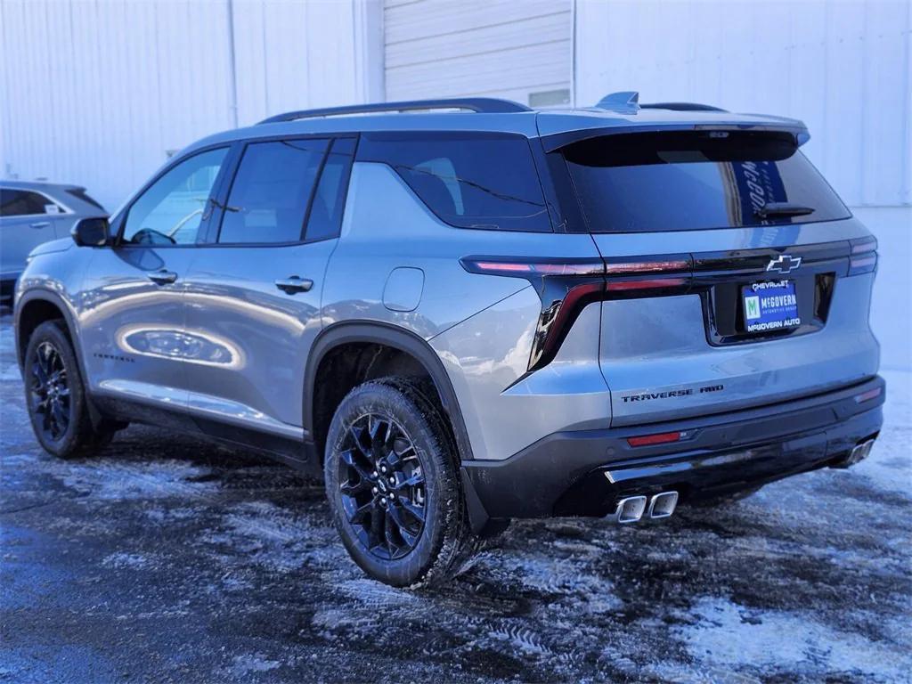 new 2026 Chevrolet Traverse car, priced at $49,125