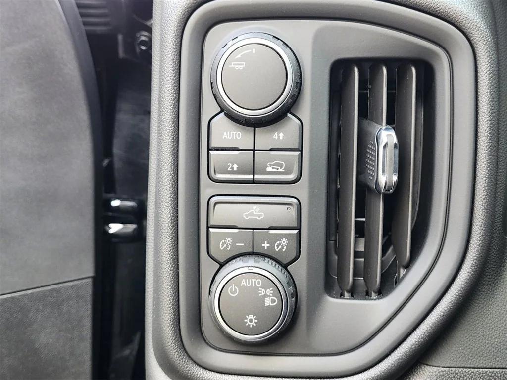 new 2026 Chevrolet Silverado 1500 car, priced at $35,155