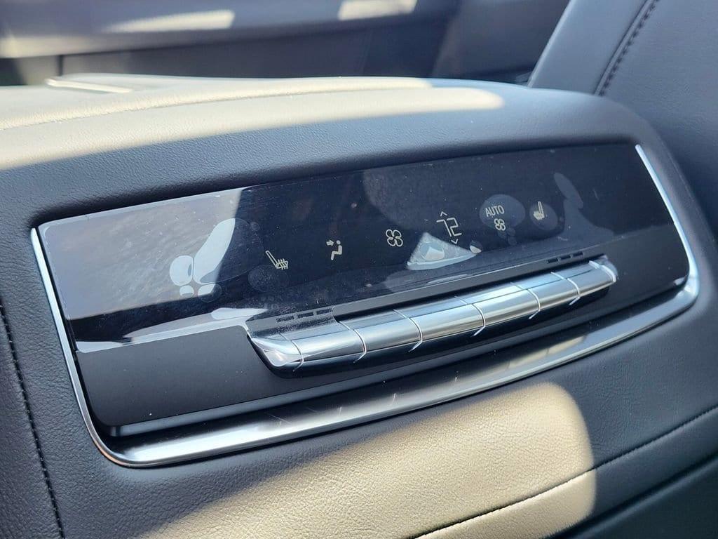 used 2026 Cadillac Escalade ESV car, priced at $115,583