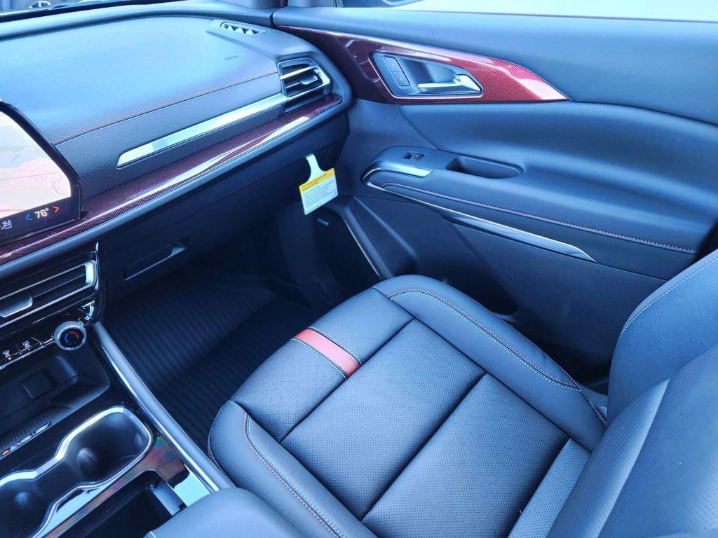 new 2026 Chevrolet Traverse car, priced at $56,790