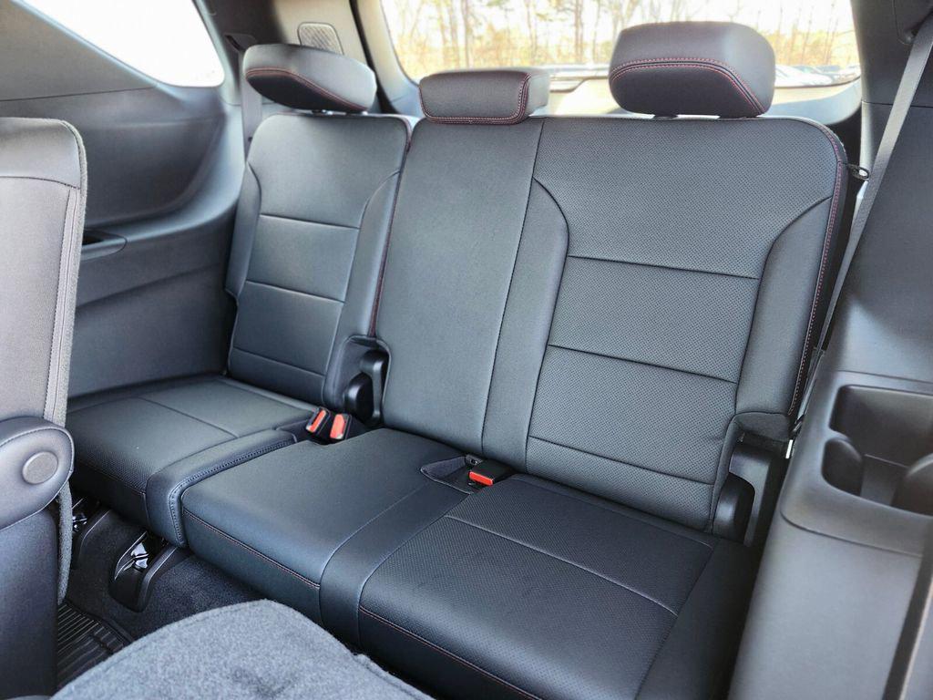 new 2026 Chevrolet Traverse car, priced at $56,790