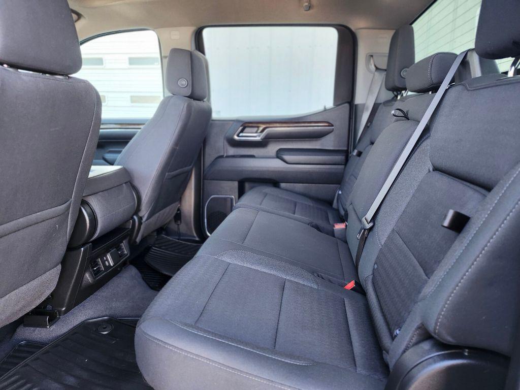 used 2023 GMC Sierra 1500 car, priced at $39,988