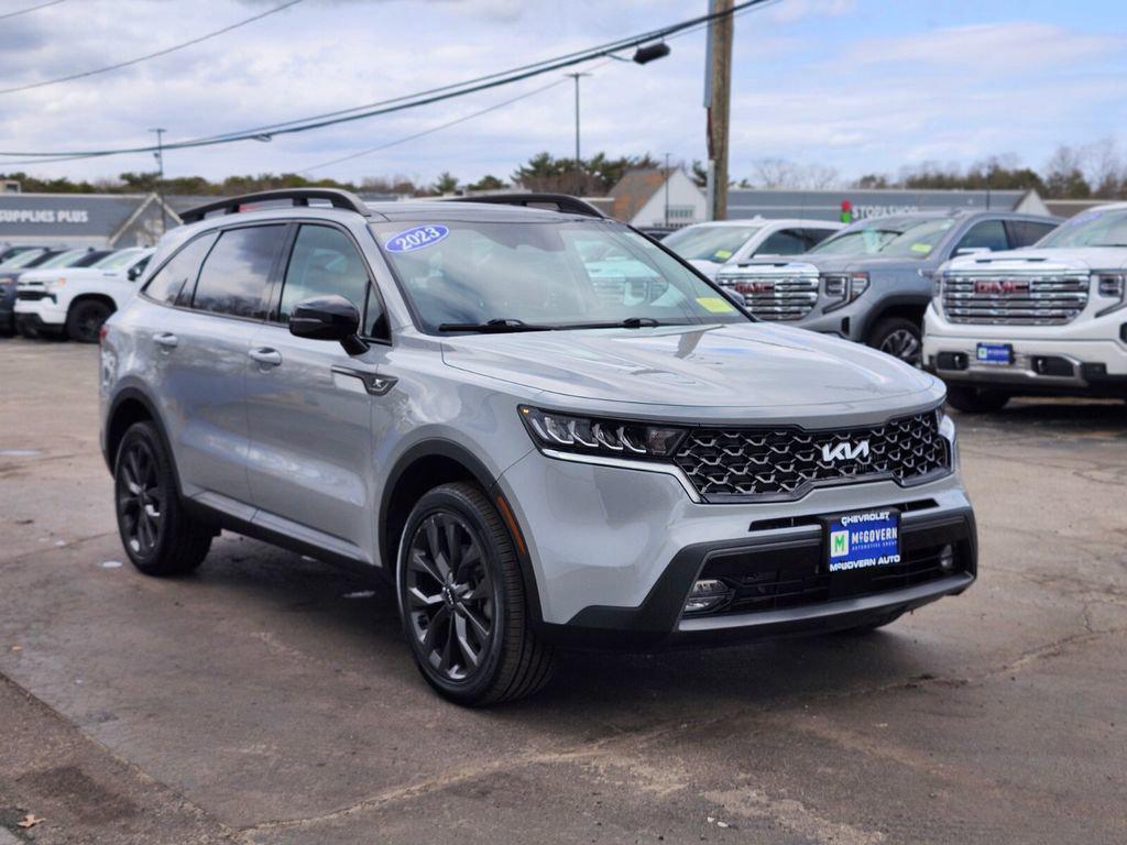 used 2023 Kia Sorento car, priced at $32,183