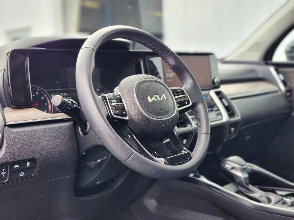 used 2023 Kia Sorento car, priced at $32,183