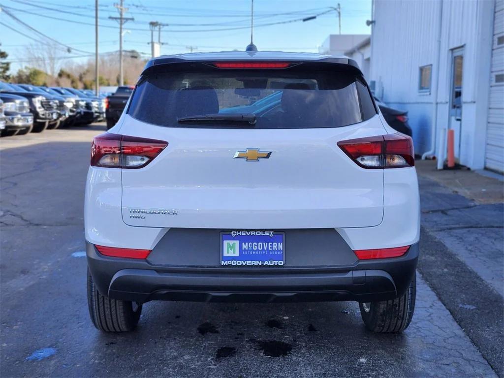 new 2026 Chevrolet TrailBlazer car, priced at $27,590