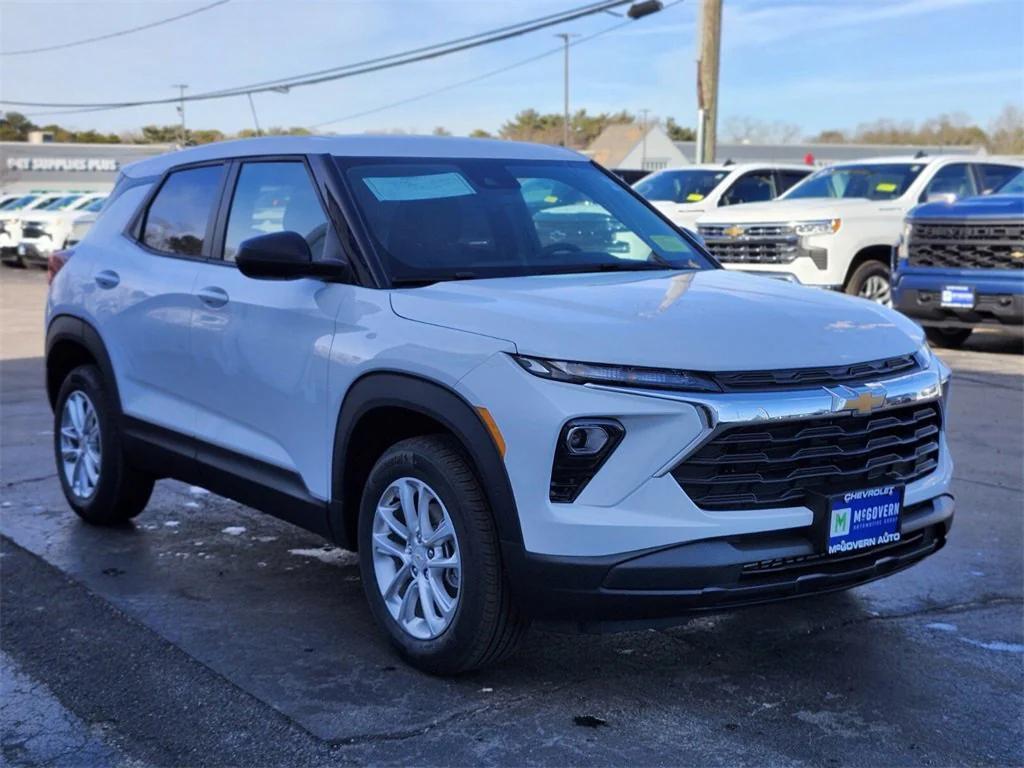 new 2026 Chevrolet TrailBlazer car, priced at $27,590