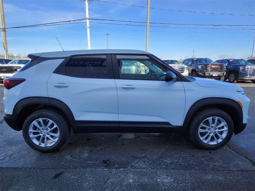 new 2026 Chevrolet TrailBlazer car, priced at $27,590