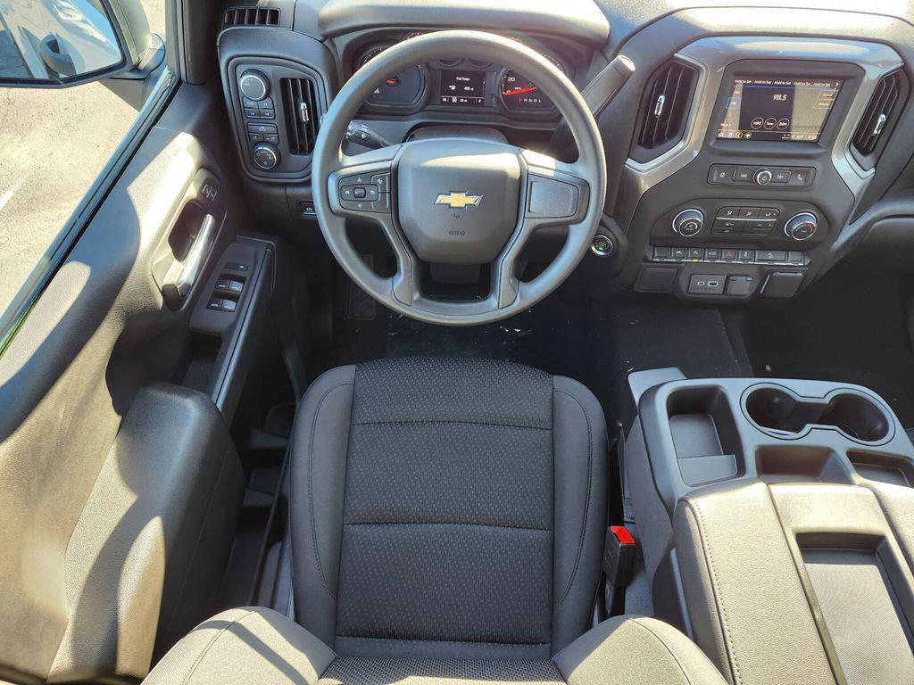 new 2025 Chevrolet Silverado 1500 car, priced at $40,920