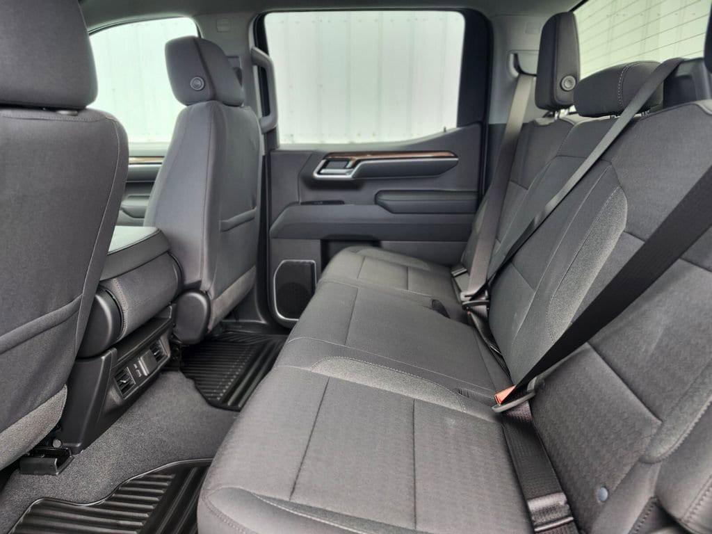 new 2026 Chevrolet Silverado 1500 car, priced at $42,789